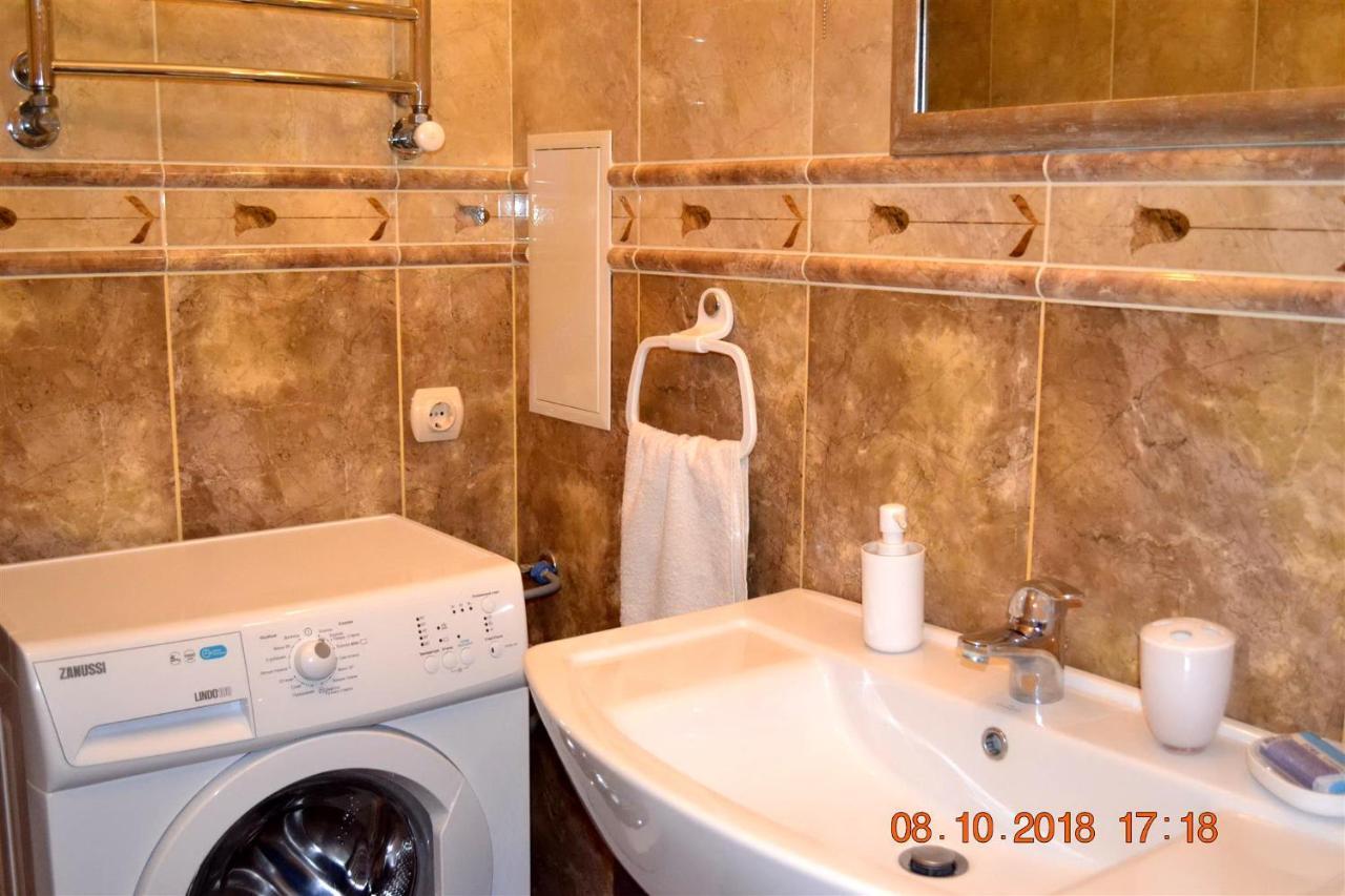 Sunny Apartment In The City Center 트루스카베츠 외부 사진